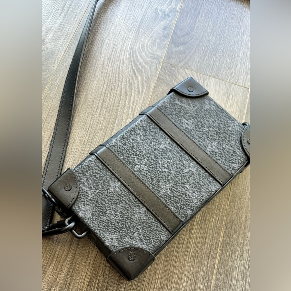 Louis Vuitton soft trunk wallet